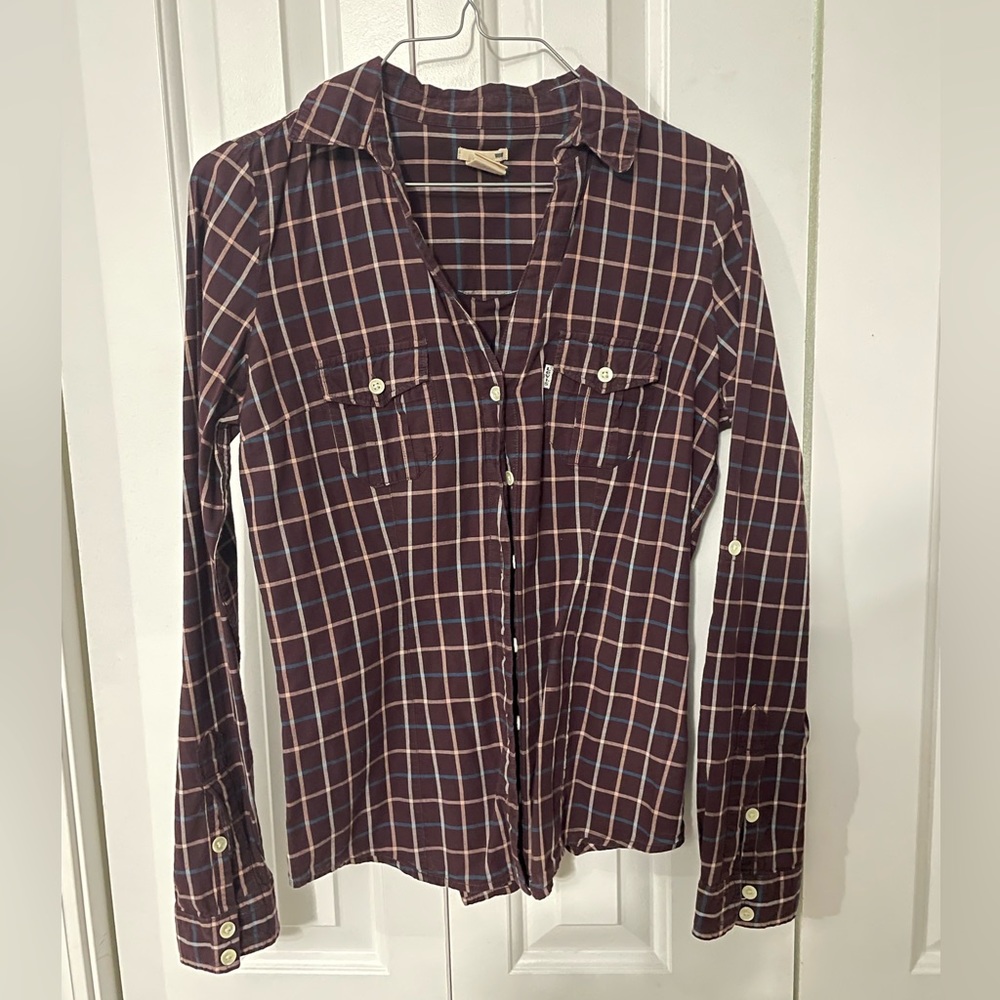 Levi’s Button Down Small